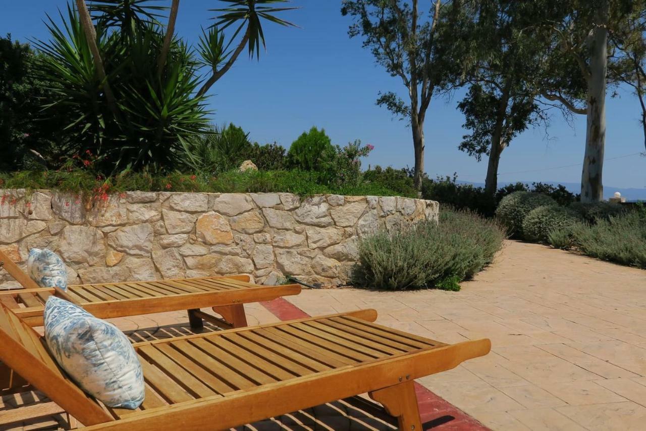 Aeolos A Family Paradise Few Steps From The Beach Kouverta Esterno foto